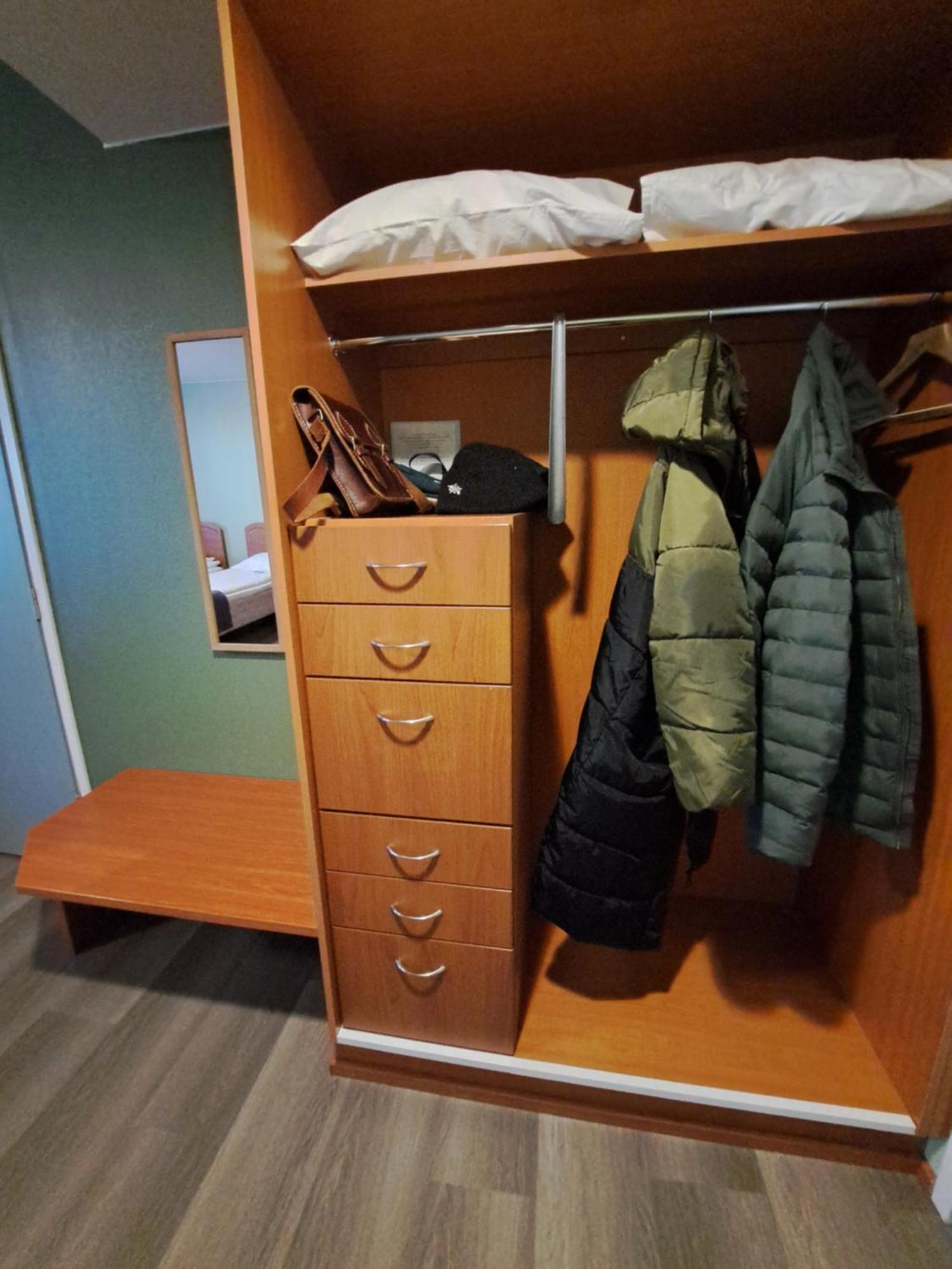 Hotelli Kaersaemaeki Екстериор снимка
